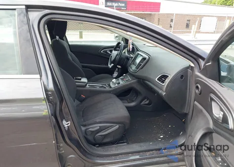 2015 Chrysler 200 Limited из США, поврежденный, VIN 1C3CCCAB5FN735837